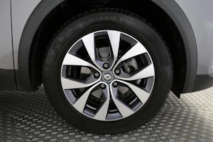 Fahrzeugbild RENAULT Captur 1.6 E-Tech techno