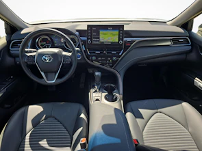 Fahrzeugbild TOYOTA Camry 2.5 HSD Business