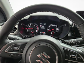 https://vehicle.imgix.net/4274876/9990430c-f6b0-4ae8-8264-86993e29c3ae.jpg