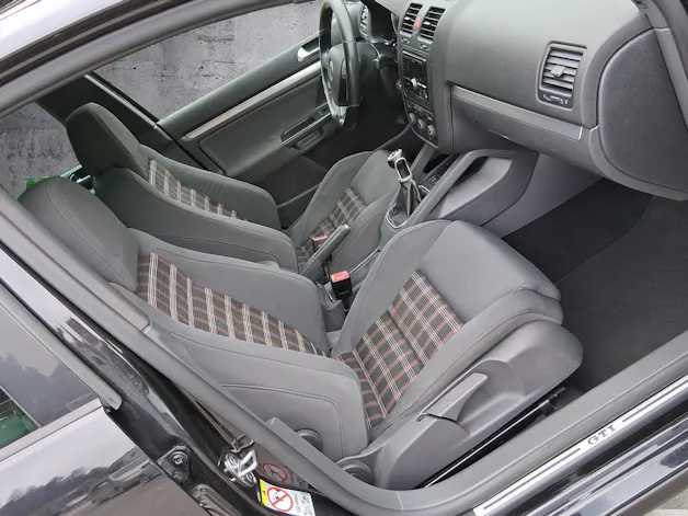 VW Golf V 2.0 GTI