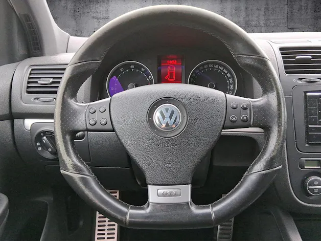 VW Golf V 2.0 GTI