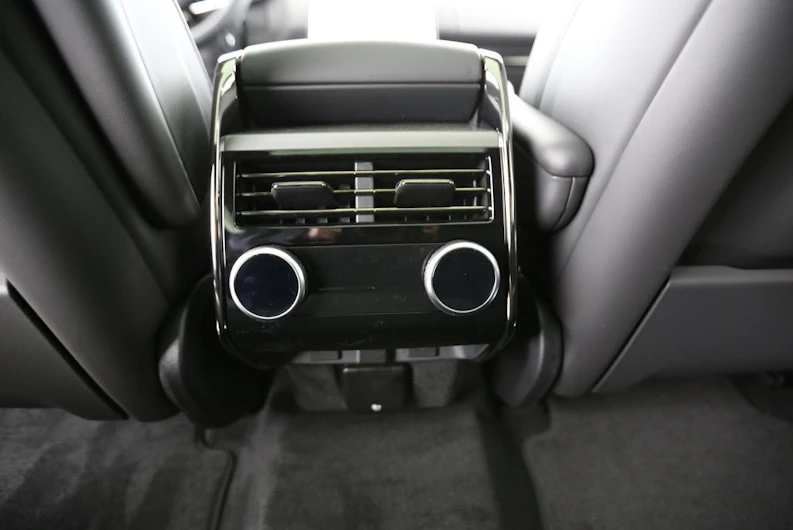 Fahrzeugbild LAND ROVER RANGE ROVER SPORT