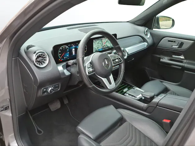 MERCEDES-BENZ GLB 250 Style 4matic