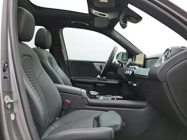 MERCEDES-BENZ GLB 250 Style 4matic