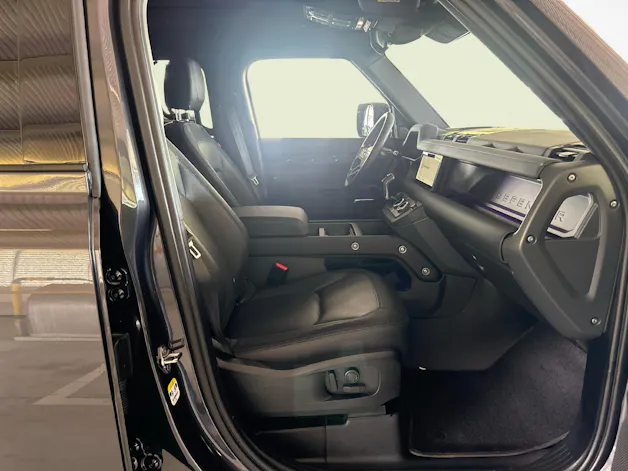 Land Rover Defender 110 2.0 P400e X-Dynamic SE + Gancio traino elettrico incluso