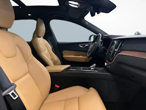 https://vehicle.imgix.net/4275017/5bfedcac-2b41-4217-92cd-bac89d52f0b8.jpg