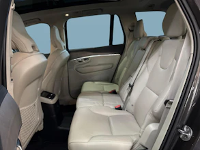 https://vehicle.imgix.net/4275023/38d9e2a4-77e3-4e7a-b3b2-daa8c7dd423e.jpg