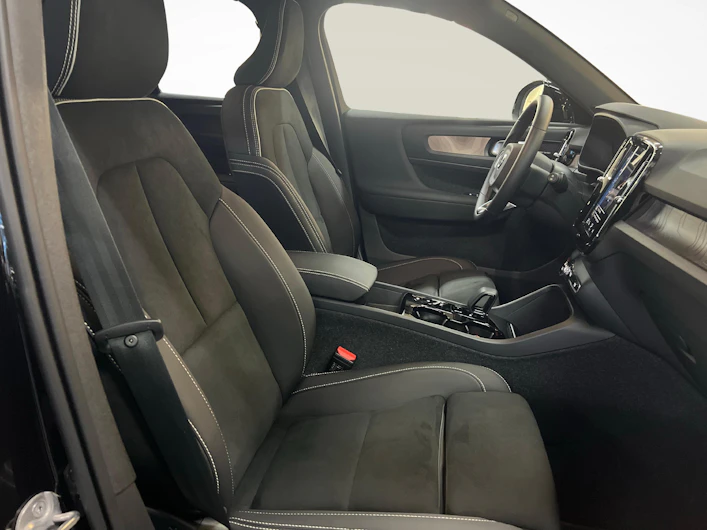 image du véhicule VOLVO XC40