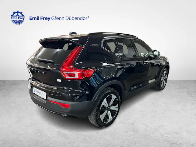 Volvo XC40 1.5 T4 PiH Plus Dark