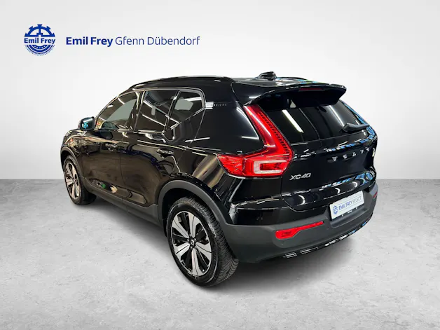 Volvo XC40 1.5 T4 PiH Plus Dark
