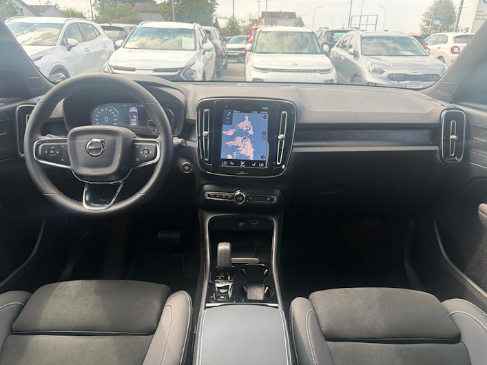 Fahrzeugbild VOLVO XC40