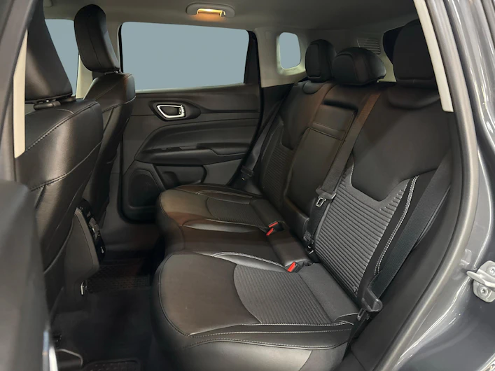 Fahrzeugbild JEEP COMPASS
