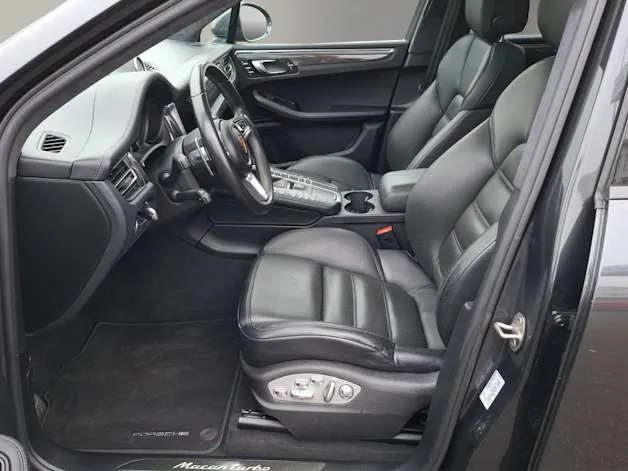 Porsche Macan 2.9 V6 Turbo