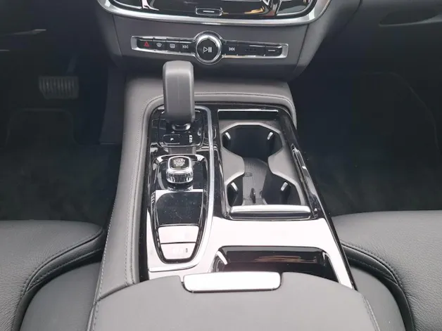Volvo S90 2.0 T8 TE Ultimate Dark eAWD