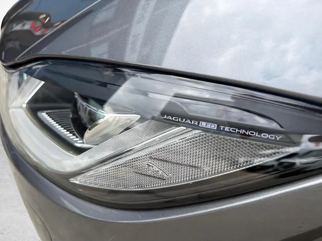 Jaguar I-Pace EV400 SE AWD