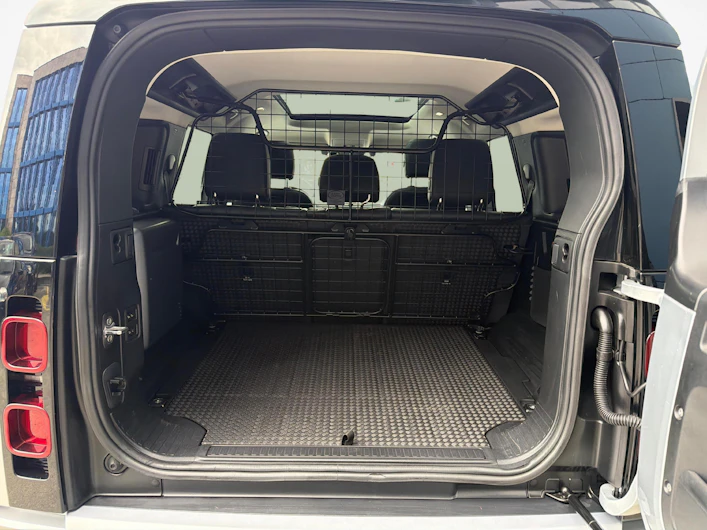 Fahrzeugbild LAND ROVER DEFENDER