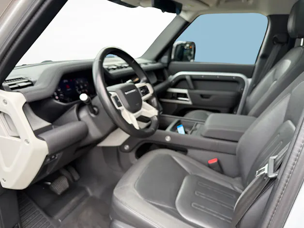 Land Rover Defender 110 2.0 SD4 240 First Edition