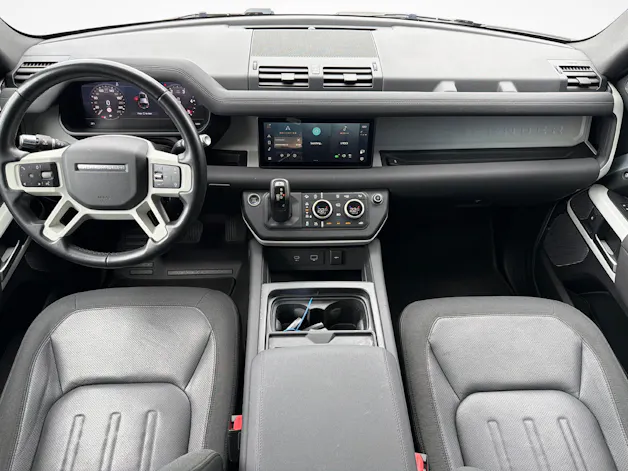 Land Rover Defender 110 2.0 SD4 240 First Edition
