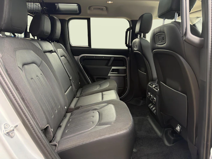 Fahrzeugbild LAND ROVER DEFENDER