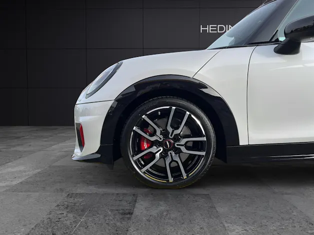 Mini Cabrio F67 2.0i John Cooper Works