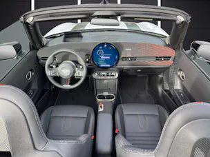 Mini Cabrio F67 2.0i John Cooper Works