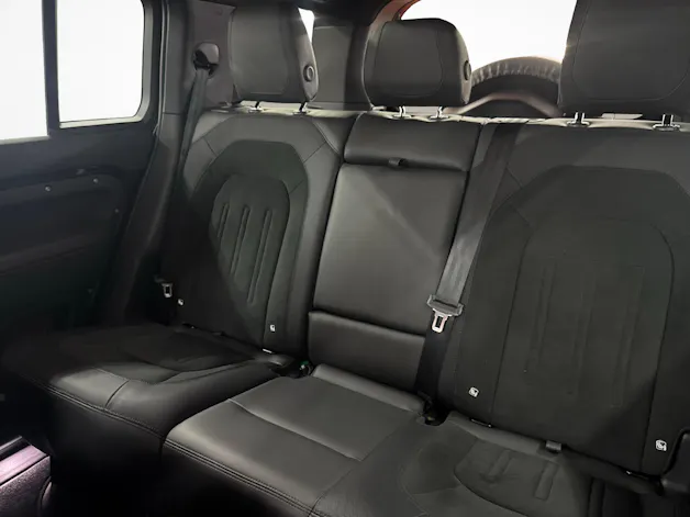Land Rover Defender 110 5.0 V8 SC