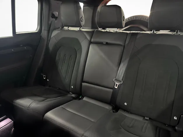 Land Rover Defender 110 5.0 V8 SC