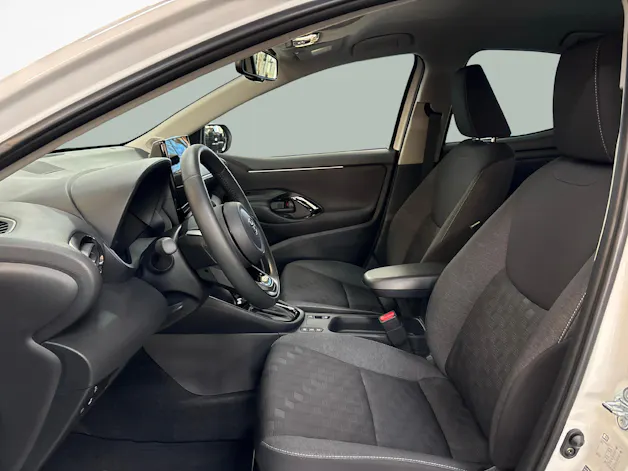 Toyota Yaris 1.5 VVT-i HSD Trend