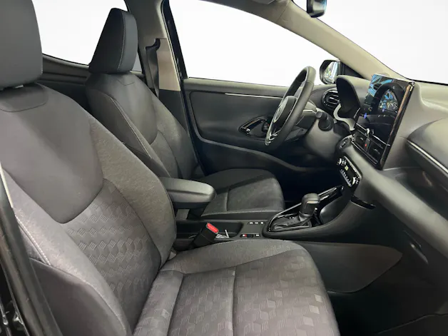 Toyota Yaris 1.5 VVT-i HSD Trend