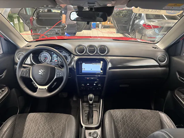 Suzuki Vitara 1.5 Top Hybrid Edition 35 4x4 + Ruote invernali incluse