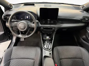 Toyota Yaris 1.5 VVT-i HSD Premium