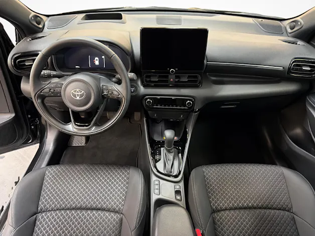 Toyota Yaris 1.5 VVT-i HSD Premium
