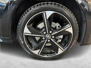 Toyota Yaris 1.5 VVT-i HSD Premium