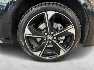 Toyota Yaris 1.5 VVT-i HSD Premium