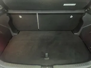 Toyota Yaris 1.5 VVT-i HSD Premium