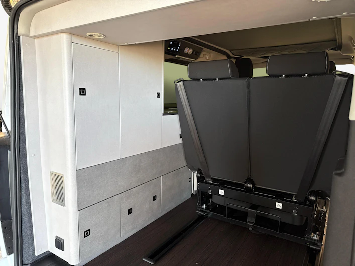 Fahrzeugbild PEUGEOT TRAVELLER