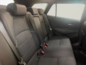https://vehicle.imgix.net/4275164/70f443e4-5cc9-4e8a-bce3-6aa1d5dbda0a.jpg