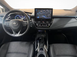 https://vehicle.imgix.net/4275164/d8f15858-8974-431d-9439-df6d59eb0e30.jpg