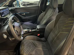 Peugeot 208 e-GT