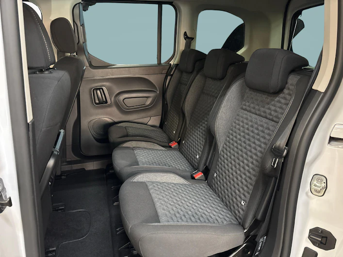 Fahrzeugbild PEUGEOT RIFTER