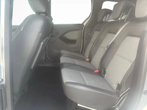 https://vehicle.imgix.net/4275195/6d9a0ff6-6893-406a-9b55-29d59cc97c59.jpg