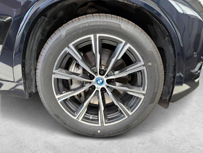 https://vehicle.imgix.net/4275215/db973dad-e294-4b5d-9ce9-abada950cc29.jpg