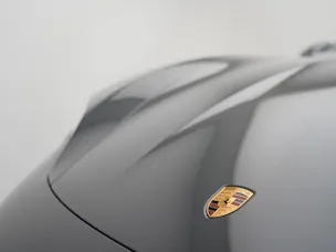 Porsche Taycan 4 Cross Turismo