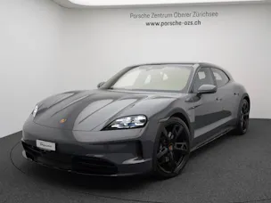 Porsche Taycan 4 Cross Turismo