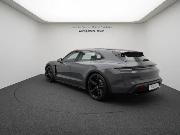 Porsche Taycan 4 Cross Turismo