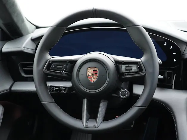 Porsche Taycan GTS Sport Turismo