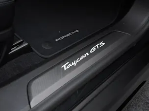 Porsche Taycan GTS Sport Turismo