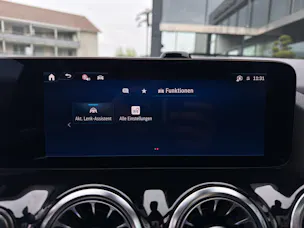 Mercedes-Benz GLA 250 Swiss Star AMG Line 4matic