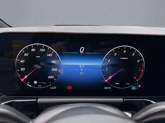 Mercedes-Benz GLA 250 Swiss Star AMG Line 4matic