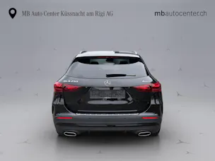 Mercedes-Benz GLA 250 Swiss Star AMG Line 4matic